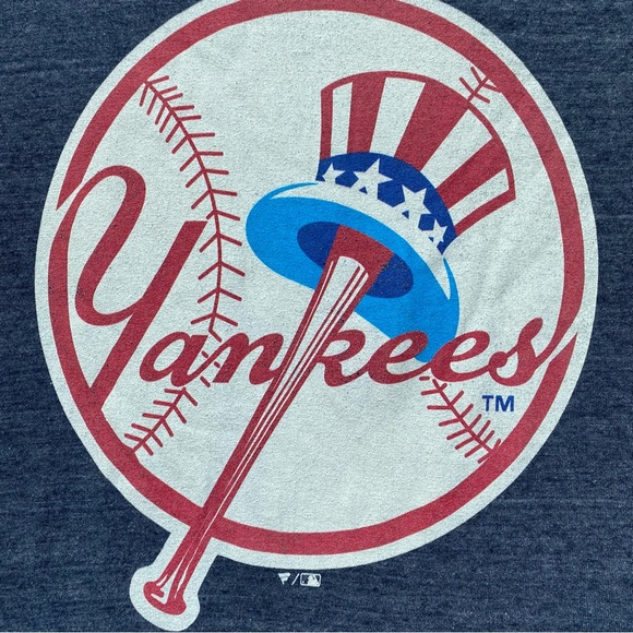 FANATICS • New York Yankees MBL Baseball Tee Shirt size 2XL - Picture 9 of 16
